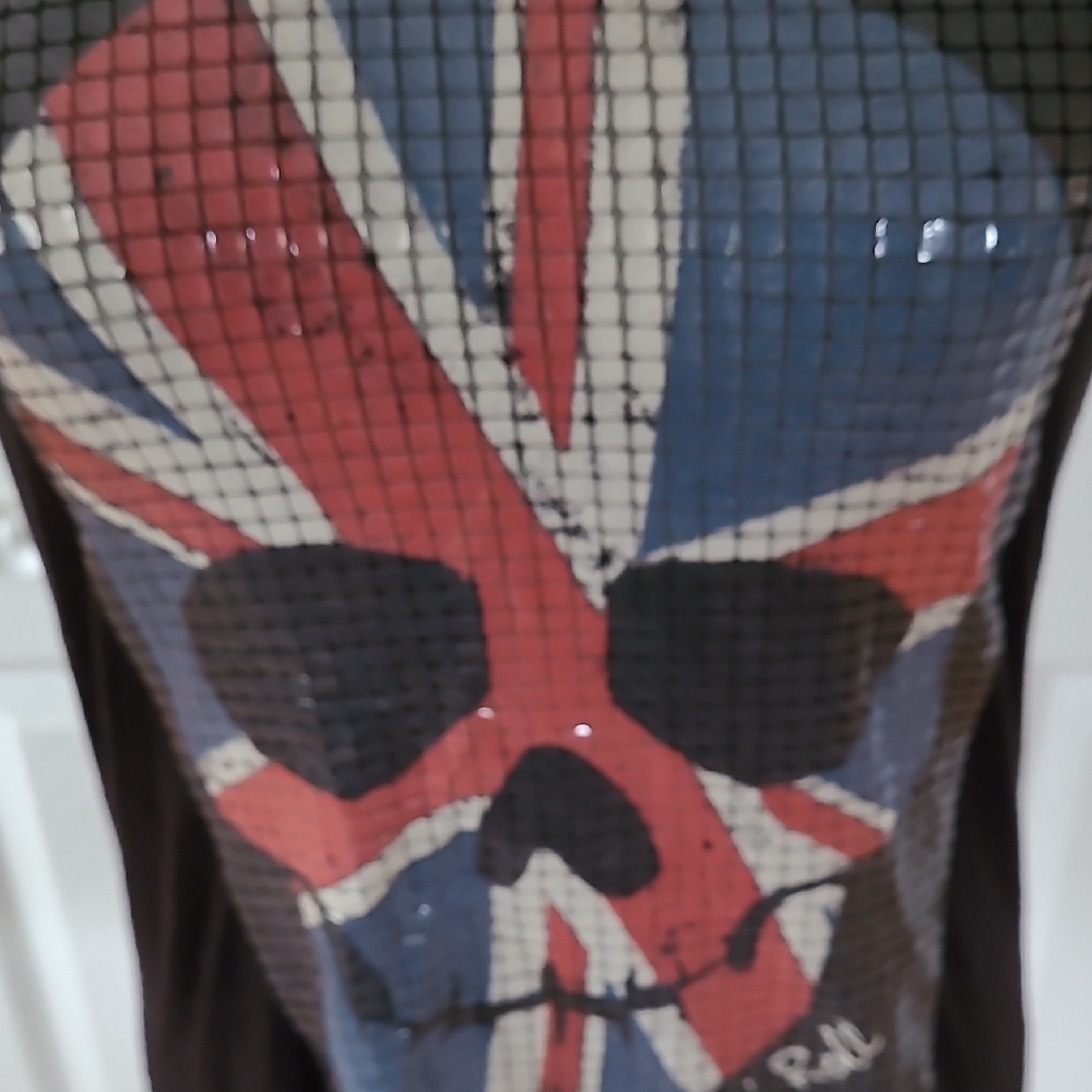 The Classic Black Tank Top - Picture 3 of 4